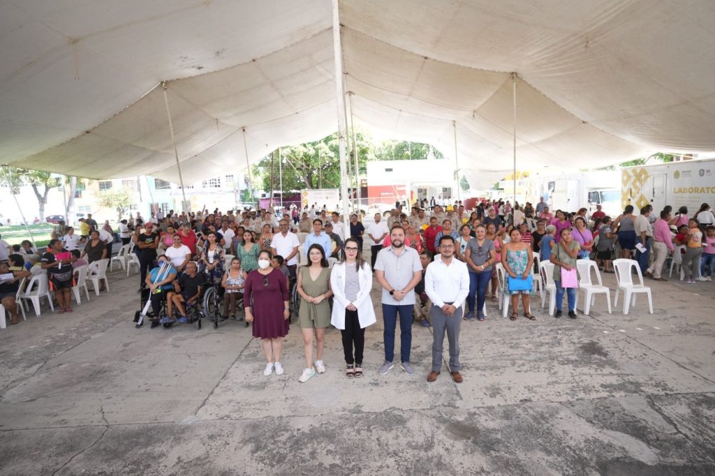 Gobiernos estatal y municipal realizan Jornada Integral de Salud en Emiliano Zapata