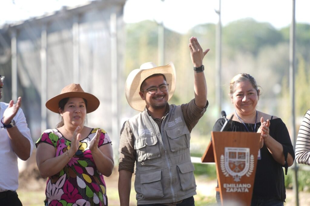 Realiza Ayuntamiento de Emiliano Zapata primeras entregas de programas en el año