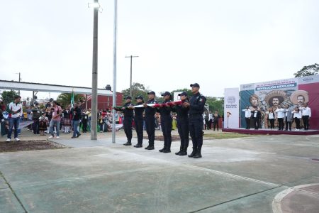 Desfile conmemorativo de la Revolución Mexicana 09